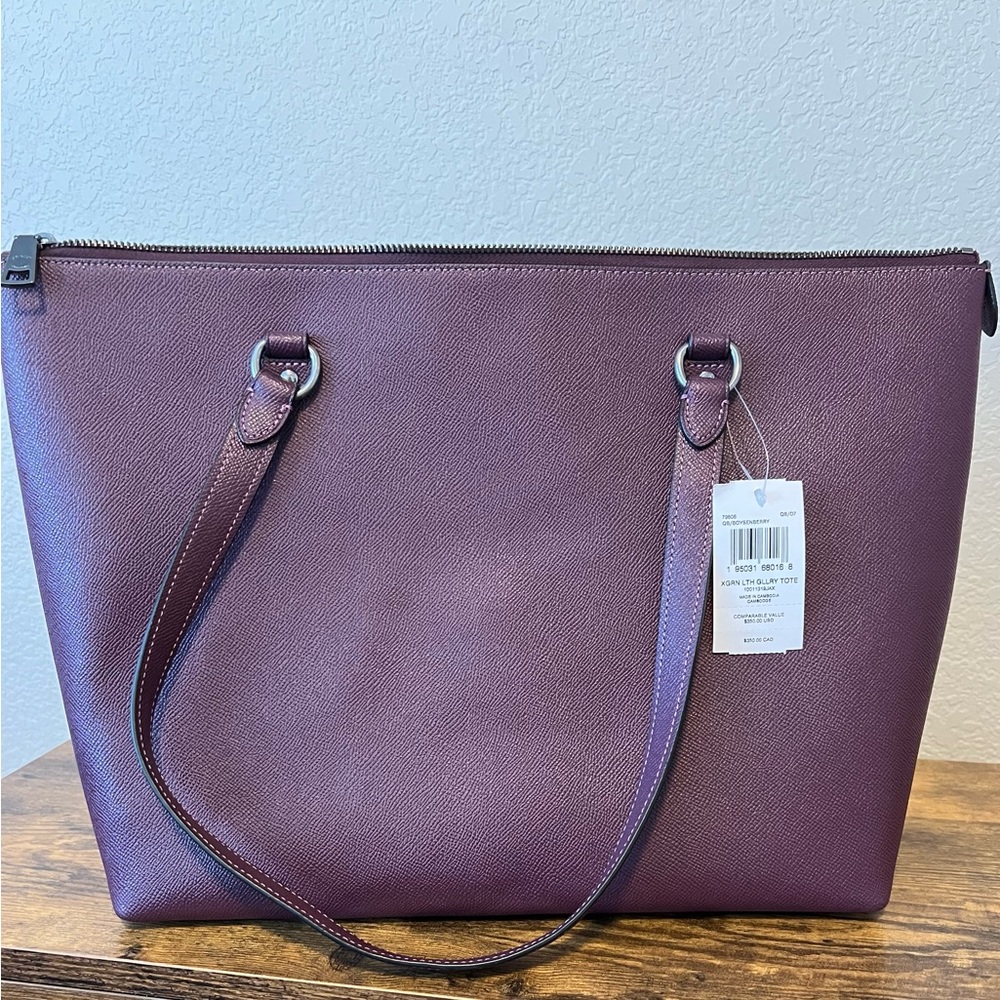 Coach tote bag
New never used